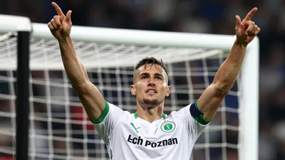 Lech Poznan: Lech Poznań zakończył sezon 2025 remisem 2-2 z Wisłą Płock