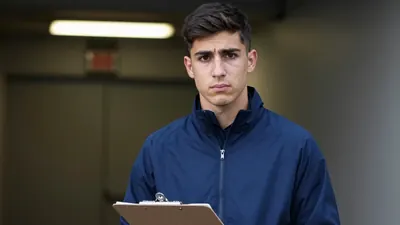 Lech Poznań potwierdził śmierć 32-letniego Wojciecha Onsorge, będącego zawodnikiem rezerw i skautem młodzieżowym, który...